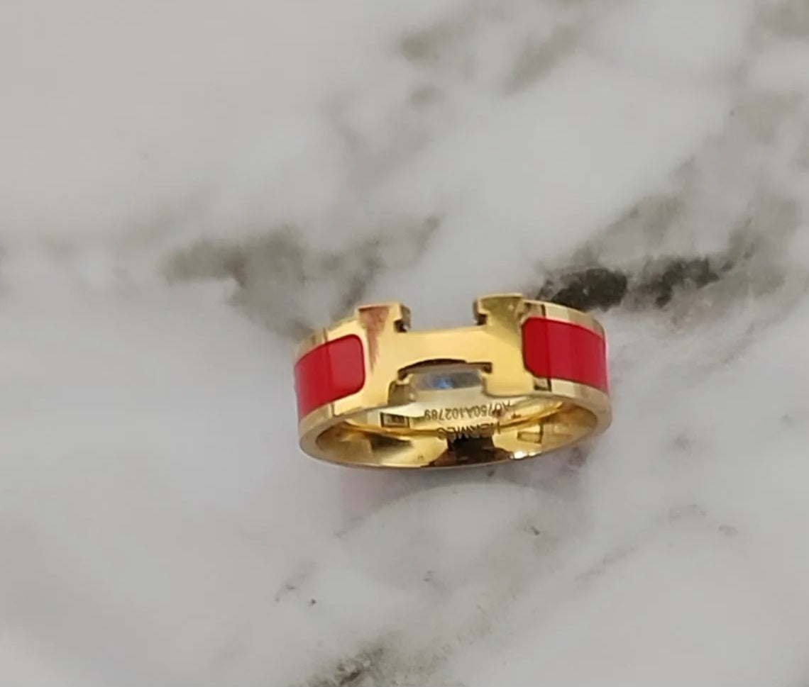 H / Rings