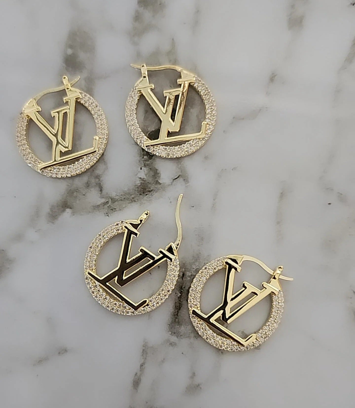 LV/ Earrings