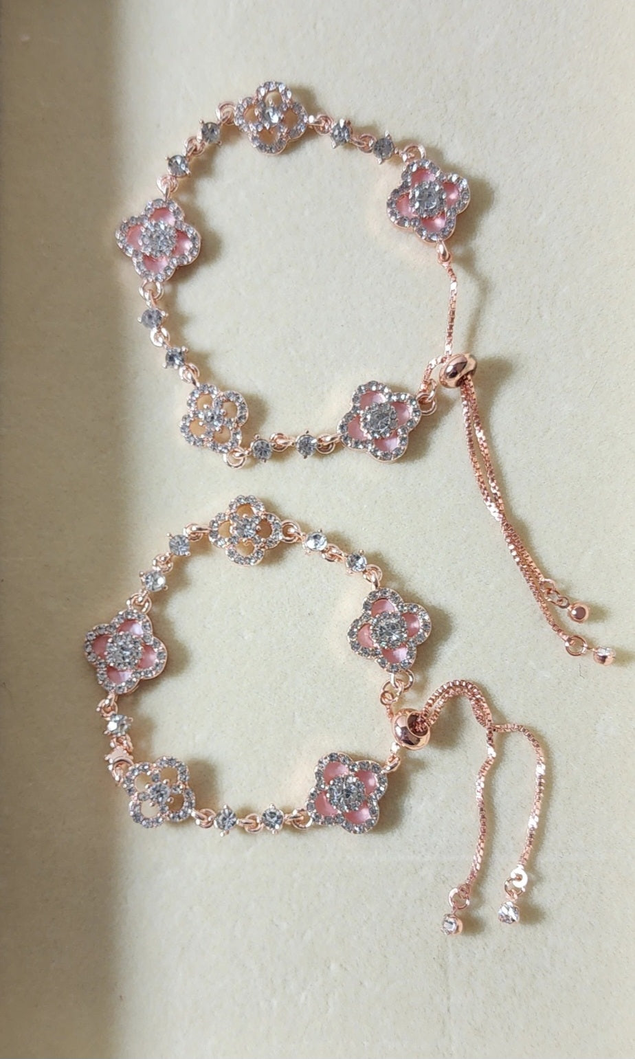 Sparkling Clover Bracelet