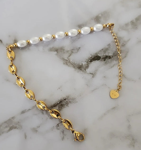 Pearl Bracelet With GG Weave