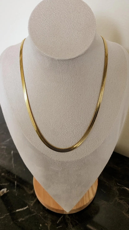 Simple Style Necklace