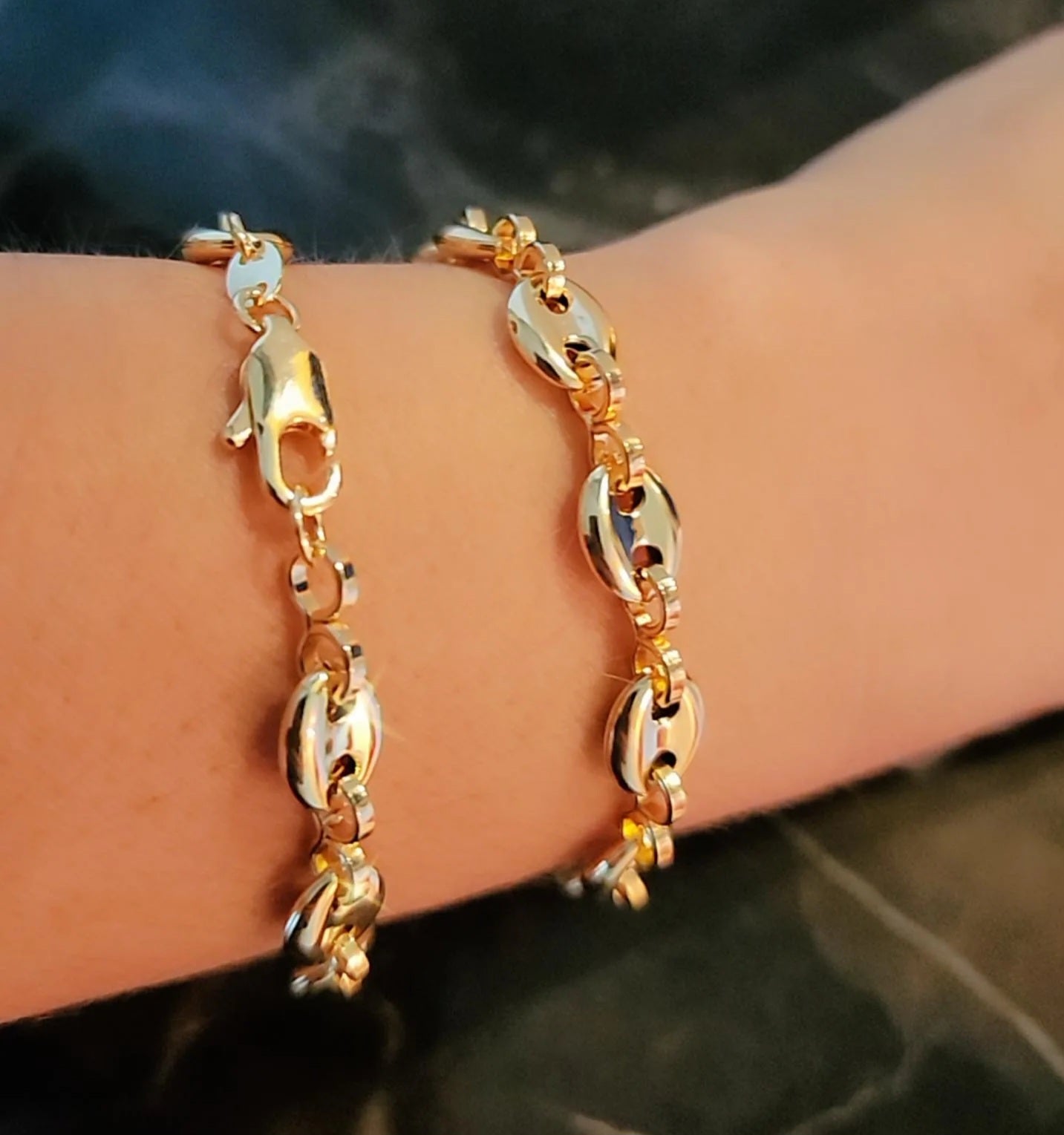 Hollow Puff Bracelet