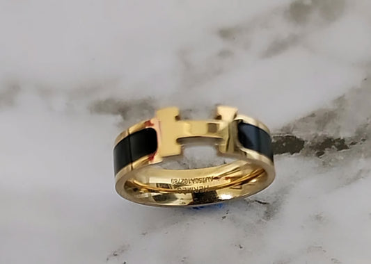 H / Rings