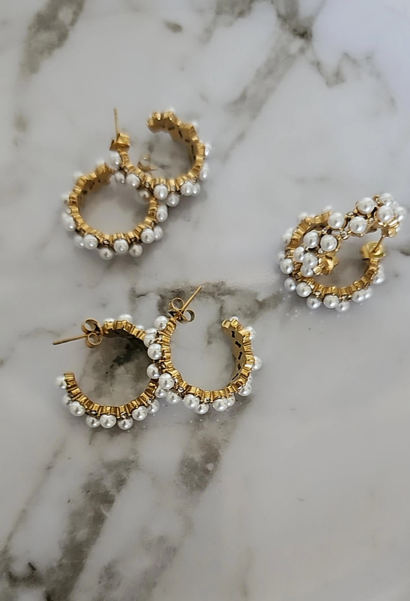 Two- line Pearl Earrings