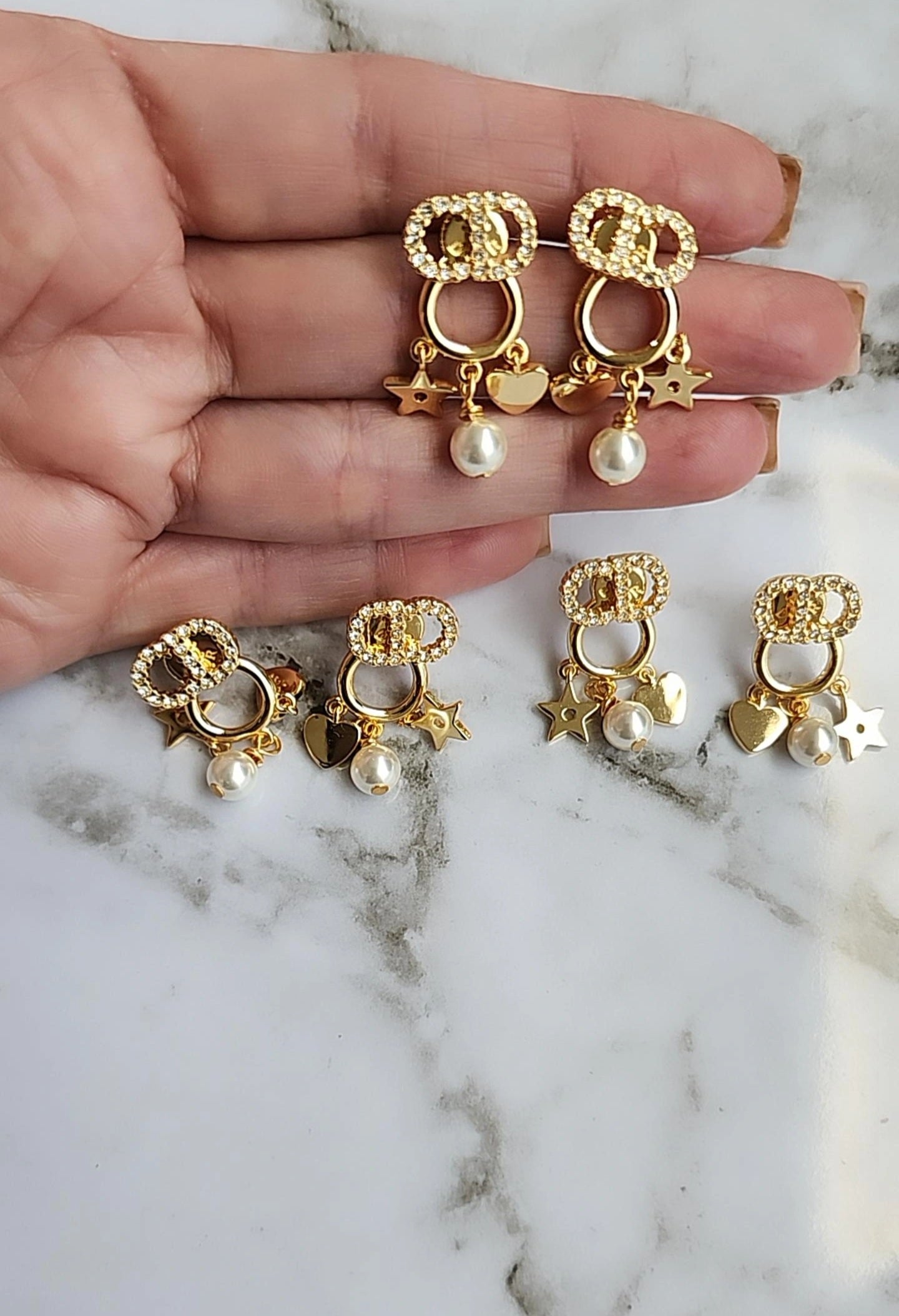 CD 001 EARRING