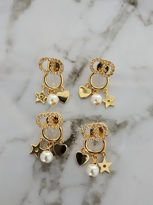 CD 001 EARRING