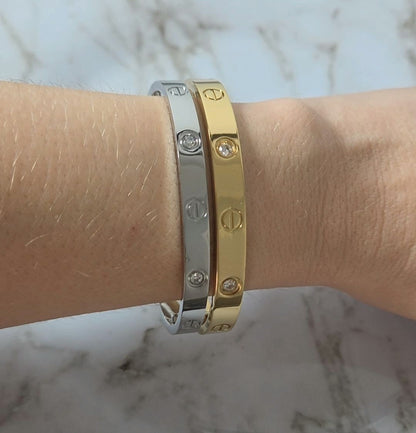 Love Bracelet with Stone and Screwdriver
