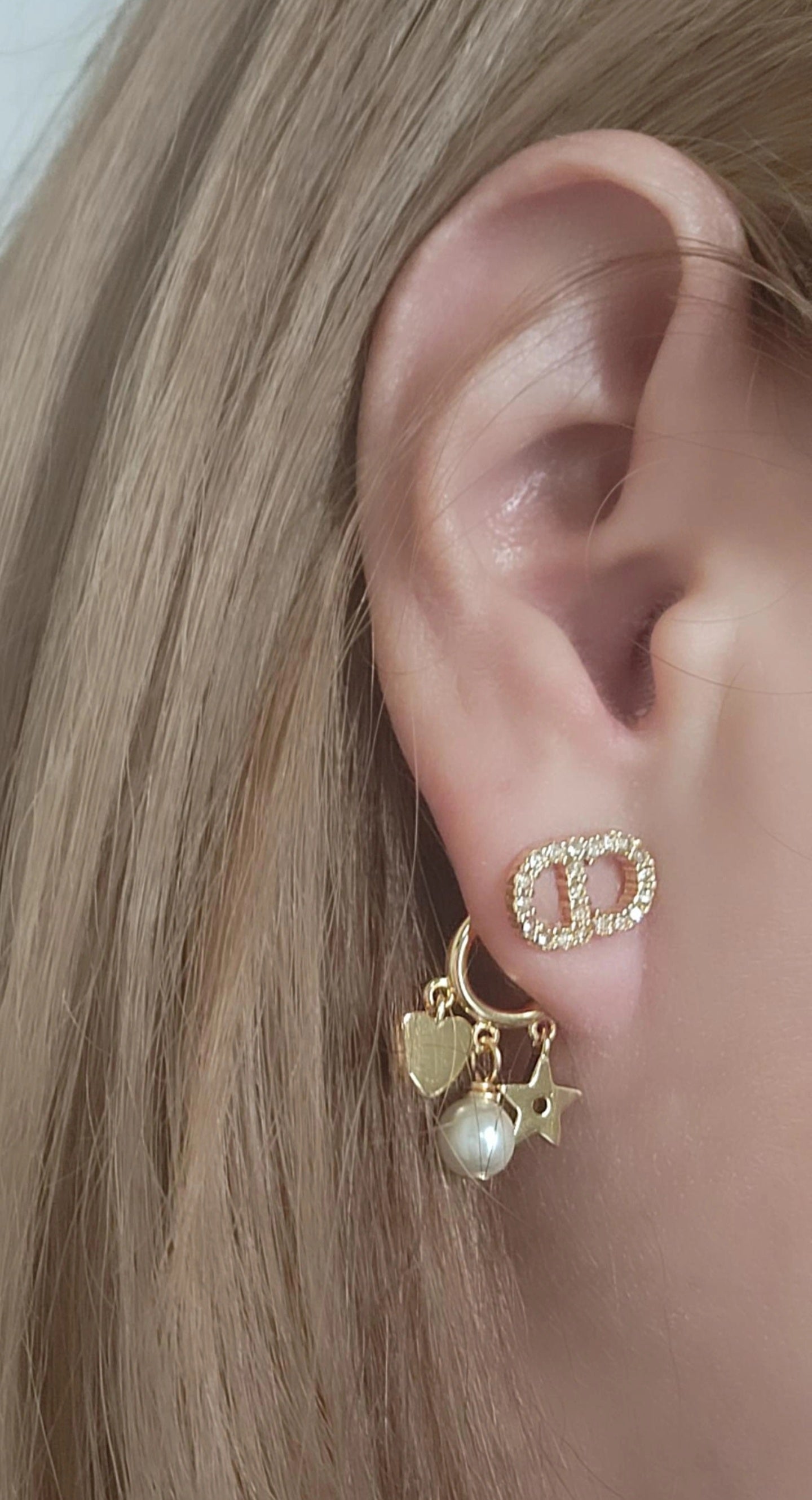 CD 001 EARRING