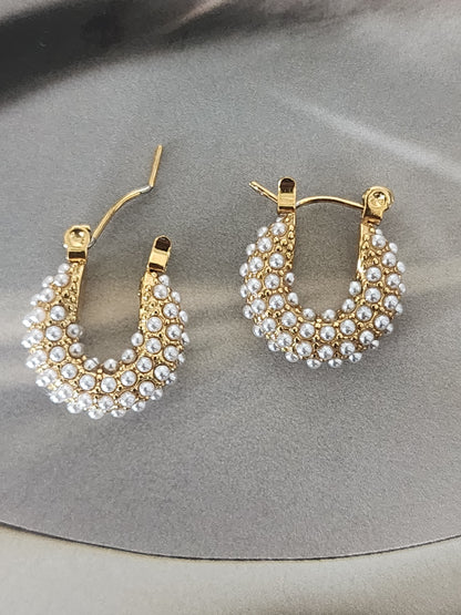 Small Pearl Earrings